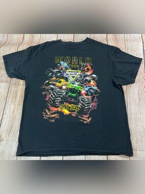 Monster Jam Trucks World Tour 2020 Black Graphic T Shirt Size XL